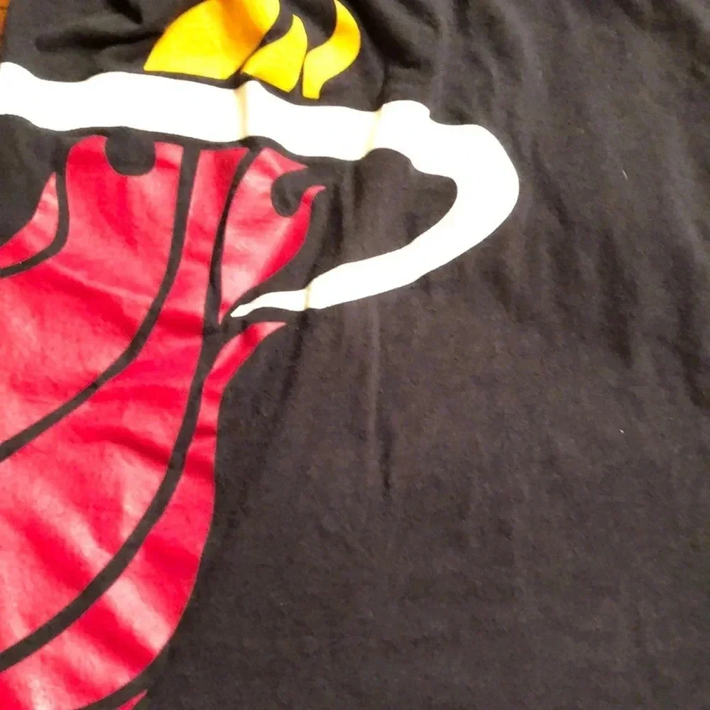 Miami Heat Adidas Retro Tee Shirt XL